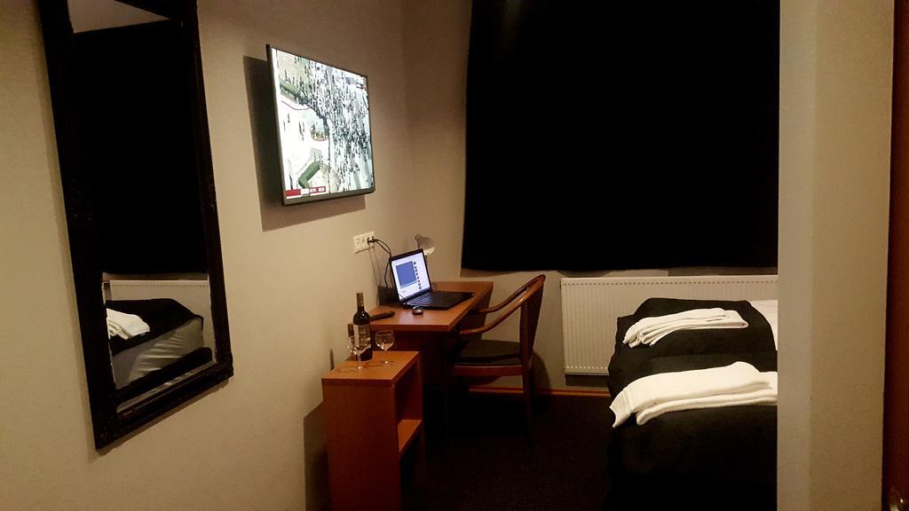 Hotel Austur Reydarfjordur Экстерьер фото