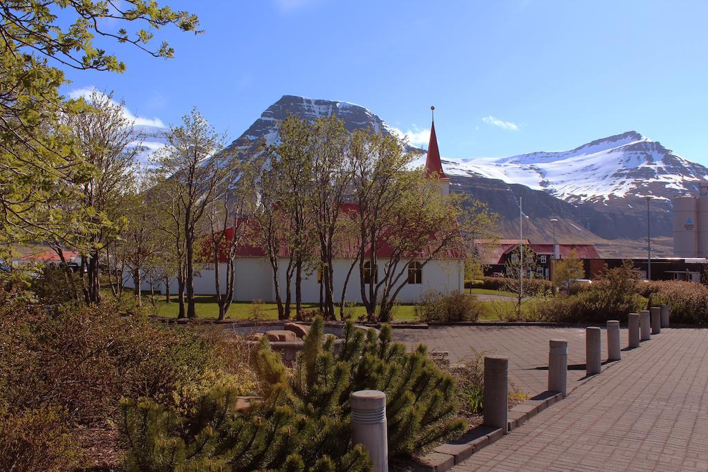 Hotel Austur Reydarfjordur Экстерьер фото